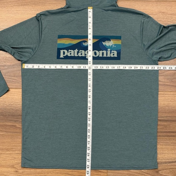 Patagonia Capilene Cool Daily Graphic Hooded Shirt Sun Hoody in Blue Size XL - Picture 12 of 12